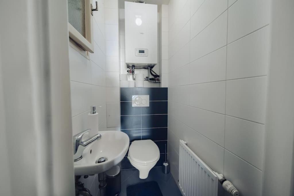 Downtown 2Bd Riverside Apartment Near Dancing House Πράγα Εξωτερικό φωτογραφία